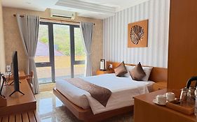 Trân Châu Beach&Resort